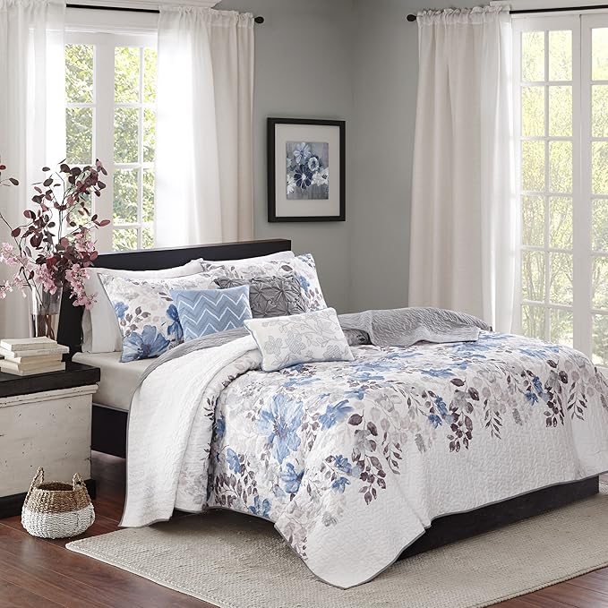 Madison Park Luna Quilt Modern Classic Design All Season, Breathable Coverlet Lightweight Bedding Set, Matching Shams, Decorative Pillow, Full/Queen(90"x90"), Floral Blue 6 Piece