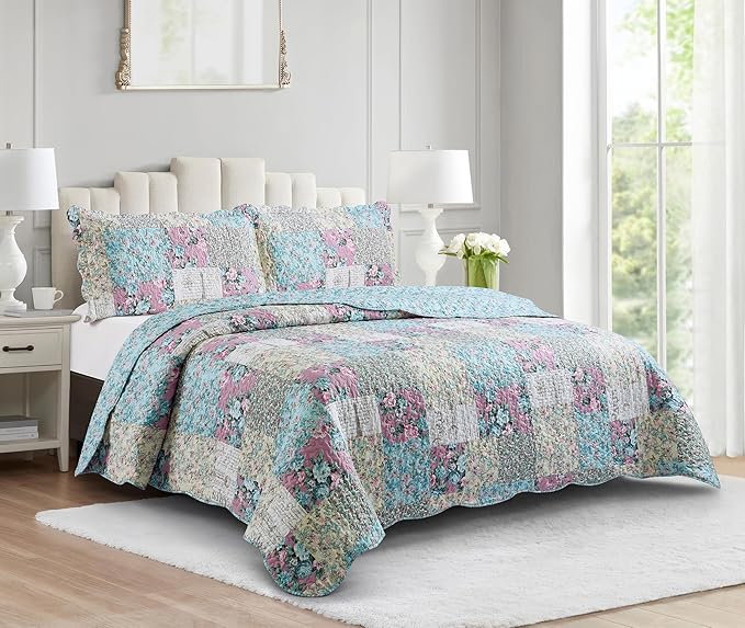 Brilliant Sunshine Lilac Rose Toile Quilt Set, 3-Piece Bedding Sets, Traditional Lively Patchwork Design, Washable, Reversible Bedspread, Soft Lightweight Coverlet, All-Season, King/Cal King, Egg Blue