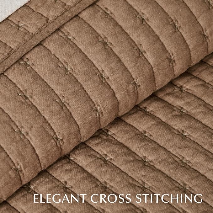 EVERGRACE Cross Stitch Pre-Washed Cotton Quilt Bedding Set Queen Size, Oversized 3 Pieces Lightweight Bedspread Coverlet for All Season, with 2 Matching Shams, Camel Brown, 92"x96"