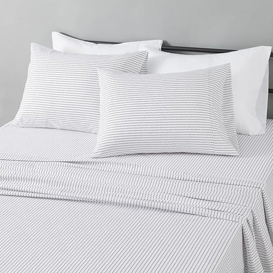 Amazon Basics Lightweight Microfiber 4-Piece Bed Sheet Set, Plum, Printed, Full