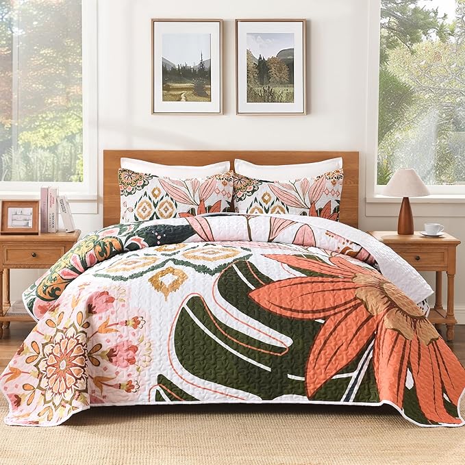 Andency Floral Boho Queen Quilt Bedding Set Pink, 3 Pieces Farmhouse Flower Botanical Summer Bedspreads with 2 Shams, Soft Reversible Lightweight Microfiber Coverlet Set for All Season, 90"x96"