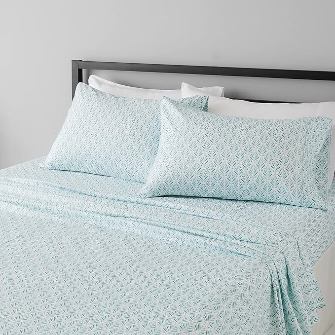 Amazon Basics Lightweight Breathable Brushed Microfiber 4-Piece Bed Sheet Set with 14-Inch Deep Pockets, Wrinkle Resistant, Queen, Aqua Fern, Printed