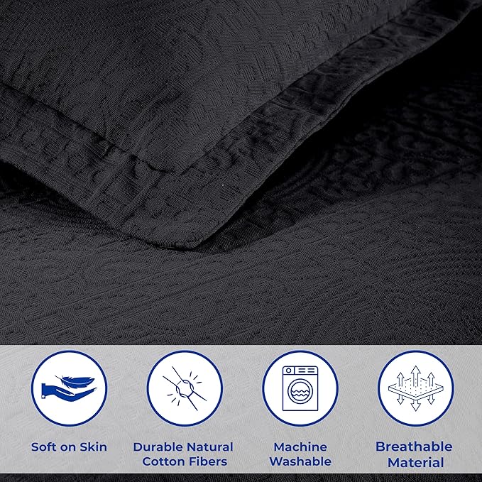 Superior Cotton Fleur De Lis Bedspread Set, Warm Blankets, All-Season Bedding, Bedroom Decor, Decorative Boho Medallion Coverlet, Includes 1 Bedspread, 2 Pillow Shams, Full, Black