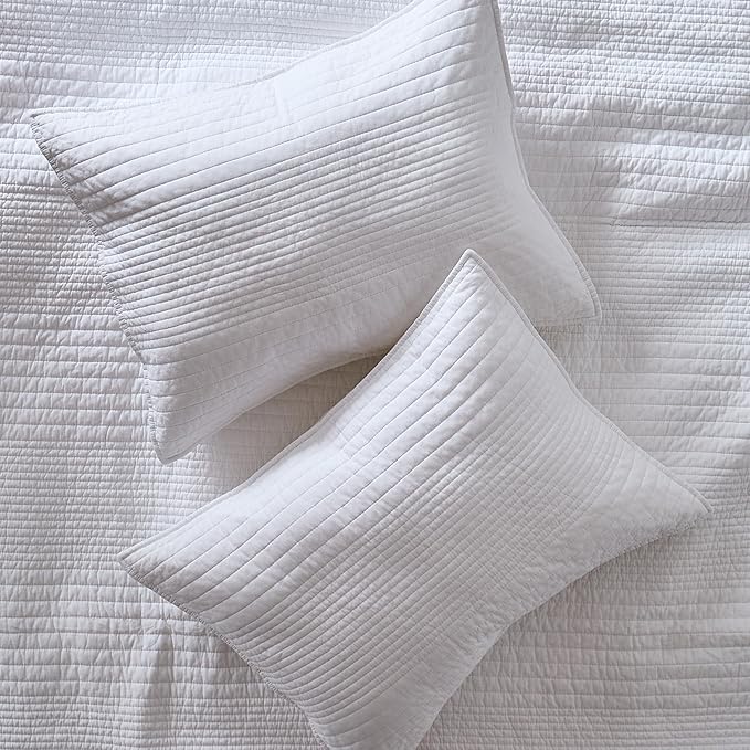 palassio Striped White 100% Cotton Quilt King Size Bedding Sets, Lightweight Crinkly Channel Pick Stitch Textured Bedspread Soft Shabby Chic Farmhouse Country Coverlet for All Season, 2 Shams