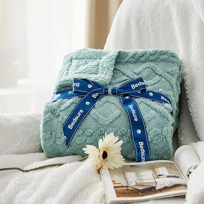 Bedsure Gentlesoft Sherpa King Size Blanket for Bed- Fleece Fluffy & Cozy Cable Jacquard Tufted for Women Gift, Thick and Warm Christmas Blanket for Winter, Sage Green, 108x90 Inches