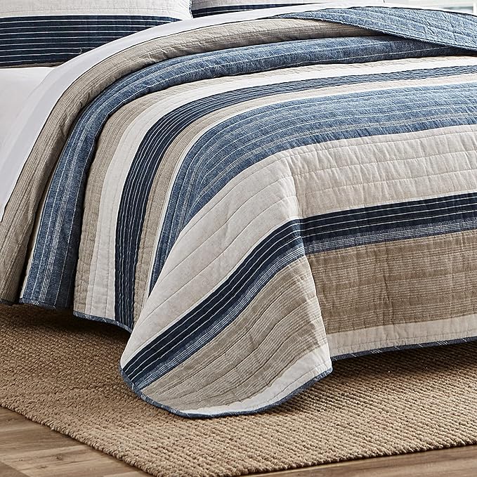 Nautica - Twin Quilt Set, Cotton Reversible Bedding with Matching Sham, Dorm Room Essentials (Ridgeport Denim, Twin)