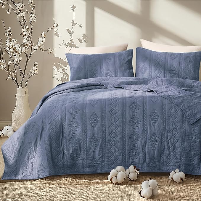 Bedsure 100% Cotton Quilt Set - Lightweight Queen Bedspread, Navy Blue Cozy Bedding Coverlet 3-Piece with Pillow Shams in Geometric Pattern for All Season, 90x96 inches, 100% Cotton Voile