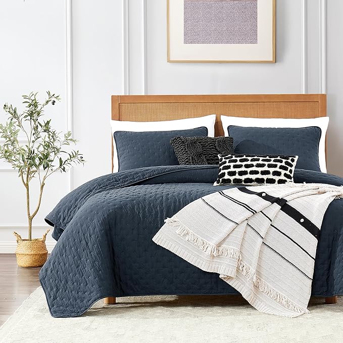 ROARINGWILD Navy Blue Queen Size Quilt Bedding Set with Pillow Shams, Lightweight Soft Bedspread Coverlet, Quilted Blanket Thin Comforter Bed Cover, All Season, 3 Piece, 90x90 inches