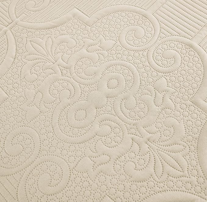 CHIXIN Quilt King Size - Damask Paisley Bedspread Coverlet Set - Classic & Gorgeous Style Bedding Cover, Ultrasonic Quilting, Reversible, Lightweight, 4 Piece, Ivory