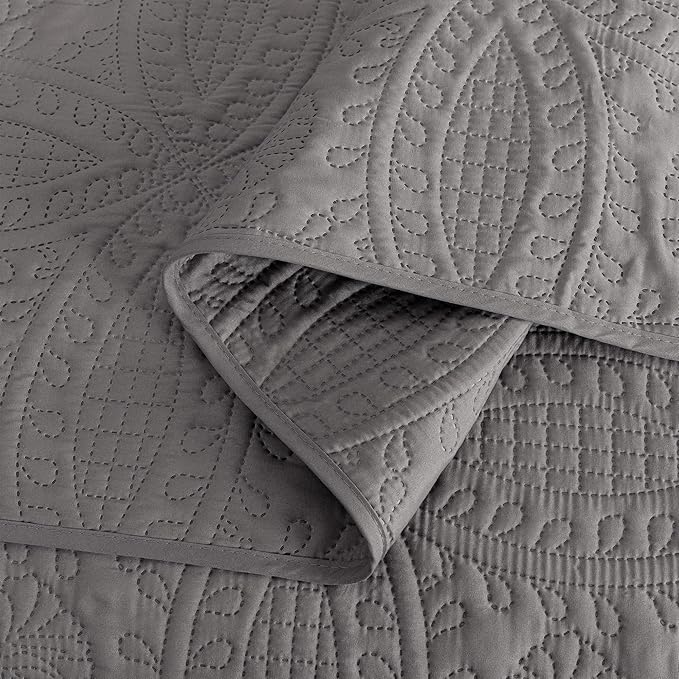 Chezmoi Collection Austin 3-Piece Oversized Bedspread Coverlet Set (Queen, Gray)