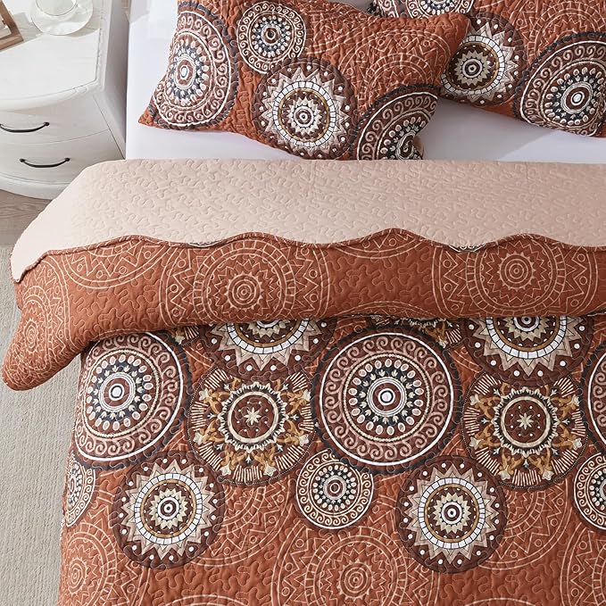 LEAONME 3 Pieces King Size Burnt Orange Rust Quilt Set Lightweight Oversized Bedspread 98''x106'' Soft Microfiber Floral Coverlet Luxurious Warm Bed Cover for All Seasons (1 Quilt, 2 Pillow Shams)