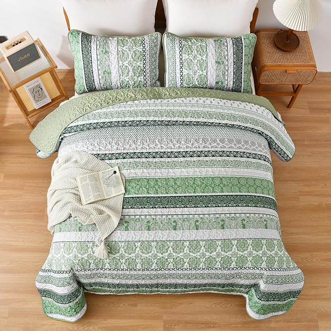 WONGS BEDDING Boho Quilt Set Queen Size, Green Bohemian 3 Pieces Quilt Sets, Lightweight Bedspread Coverlet Bedding Set for All Season (96"x90")