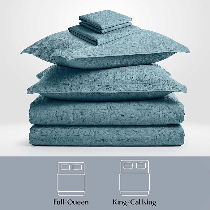 Hearth & Harbor Queen Quilt Set – All-Season Lightweight Bedspread & Coverlet with Pinsonic Weave - 7 Piece Queen Quilt Set with Pillow Shams, Stone Blue - Queen Grid