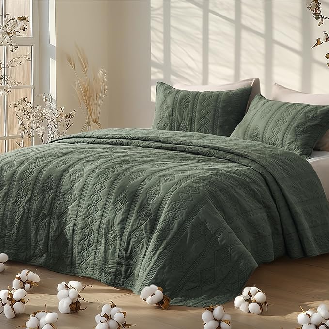 Bedsure 100% Cotton Quilt Set - King Size Bedspread, Lightweight Soft Bed Coverlet, 3-Piece Cozy Stitching Comforter with 2 Pillow Shams in Geometric Pattern for All Season, 106x96 inches, Olive Green