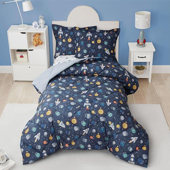 Queen Space Bedding Sets for Boys, 3 Pieces Kids Queen Comforter Sets, Super Soft Lightweight for All Seasons, Includes 1 Comforter (88"x88") and 2 Pillowcase (20"x26"+2")
