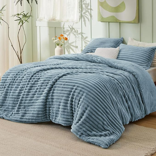 Bedsure Twin/Twin XL Comforter Set - GentleSoft™ 2 Pieces Fluffy Double-Side Fleece Comforter Set, Cozy Striped Room Decor Aesthetic, Luxury Mineral Blue Twin Bedding with 1 Pillowcase, 68x88 Inches