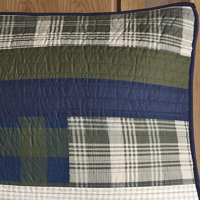 WOOLRICH Spruce Hill Reversible Quilt Set - Cottage Styling Reversed to Solid Color, All Season Lightweight Coverlet, Cozy Bedding Layer, Matching Shams, Oversized King/Cal King, Stripes Green 3 Piece