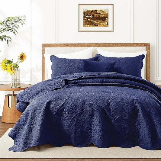 MOONLIGHT20015 Queen Quilt Bedding Set Size (90" x 96") + 2 Pillow Shams (20" x 26"+ 2") - 3 Pcs All Season Lightweight Reversible Embossed Quilt Microfiber Coverlet Floral Bedspread (Navy)