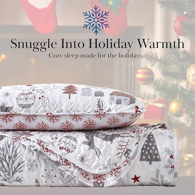 Southshore Fine Living, Inc. Holly Jolly Christmas Quilts King Size Set 3-Piece Oversized Quilt Set with Quilted Shams, Holiday Christmas Bedding, King Size/California