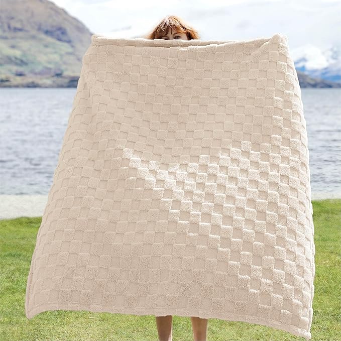 Bedsure GentleSoft Twin Blanket for Bed Cream - Super Soft Cozy Blankets for Women Men Girls, Cute Fuzzy Fleece Throws for Bedroom Couch, 60x80 Inches
