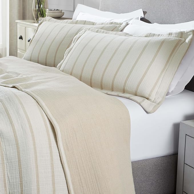 Superior 3 Piece Cotton Reversible Bedspread and Sham Set, Home Bed Decor, Decorative Bed Spread, 2 Pillow Shams, Medium Weight, Matelasse Coverlet Bedding, Valencia Collection, California King, Beige