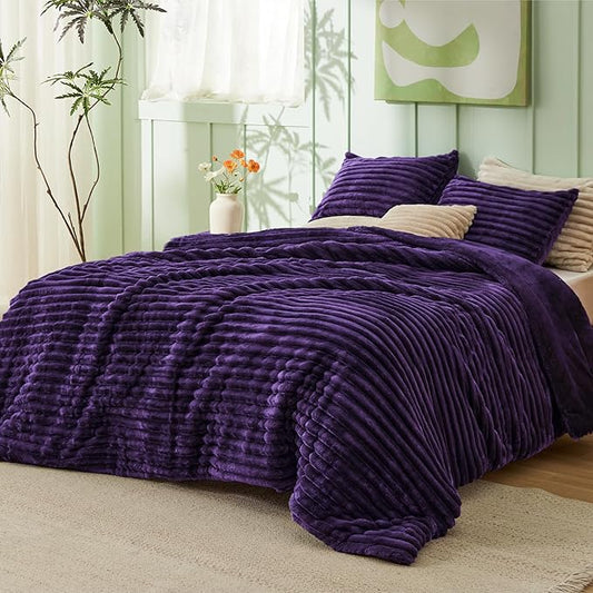 Bedsure King Size Comforter Set - GentleSoft™ 3 Pieces Fluffy Double-Side Fleece Comforter Set, Cozy Striped Room Decor Aesthetic, Luxury Purple King Bedding with 2 Pillowcases, 104x90 Inches