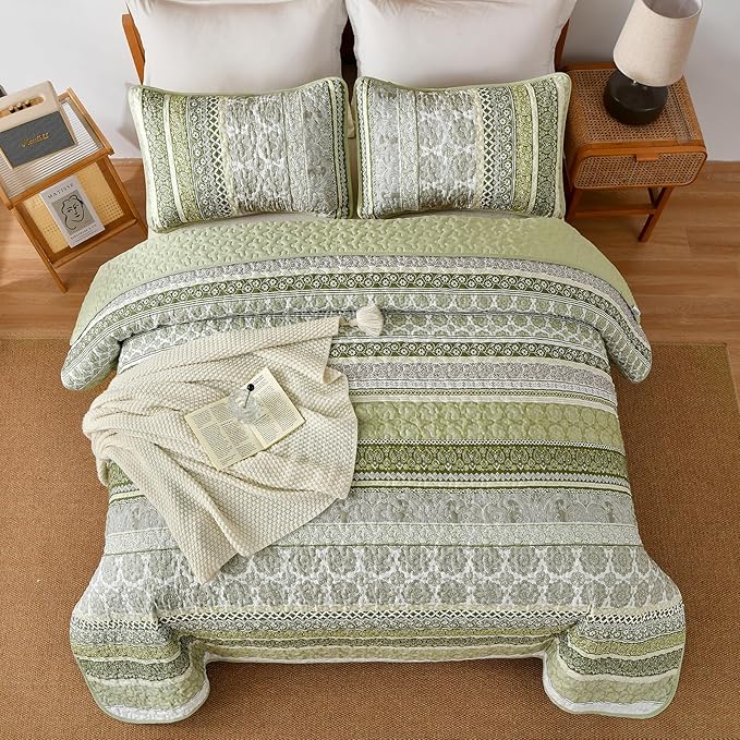 WONGS BEDDING Boho Quilt Set Queen Size, Sage Green Bohemian 3 Pieces Quilt Sets, Lightweight Bedspread Coverlet Bedding Set for All Season (96"x90")