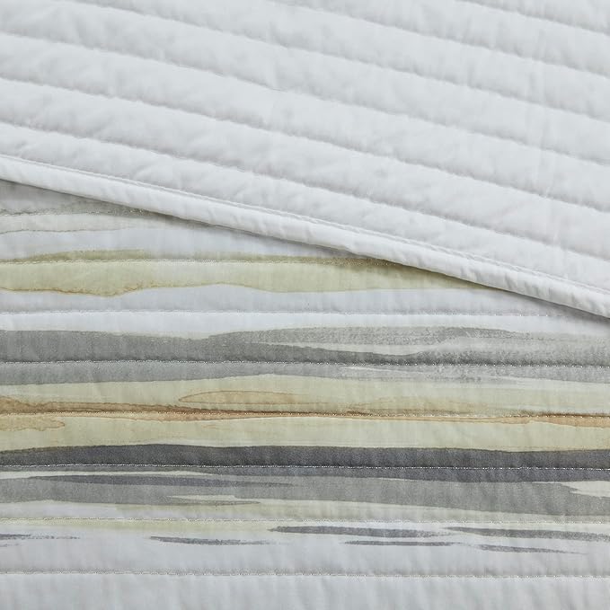 Madison Park Quilt Set Cottage Coastal Design, 6 Piece Set - All Season, Coverlet Bedspread Lightweight Bedding Layer, Shams, Toss Pillows, Full/Queen(90 in x 90 in), Yellow/Grey