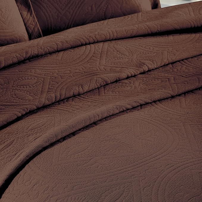Superior 2 Piece Celtic Circles Cotton Bedspread Set, Decorative Bed Spread, Home Bed Decor, 1 Pillow Sham, Medium Weight Blanket, Matelasse Coverlet Bedding, Wedding Ring Design, Queen, Cappuccino