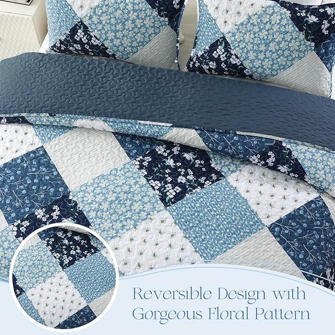 Exclusivo Mezcla Reversible Boho Quilts King Size, Blue Bedspreads Lightweight Coverlet All Season Patchwork Quilt Bedding Set with Printed Floral Pattern (1 Quilt, 2 Pillow Shams)
