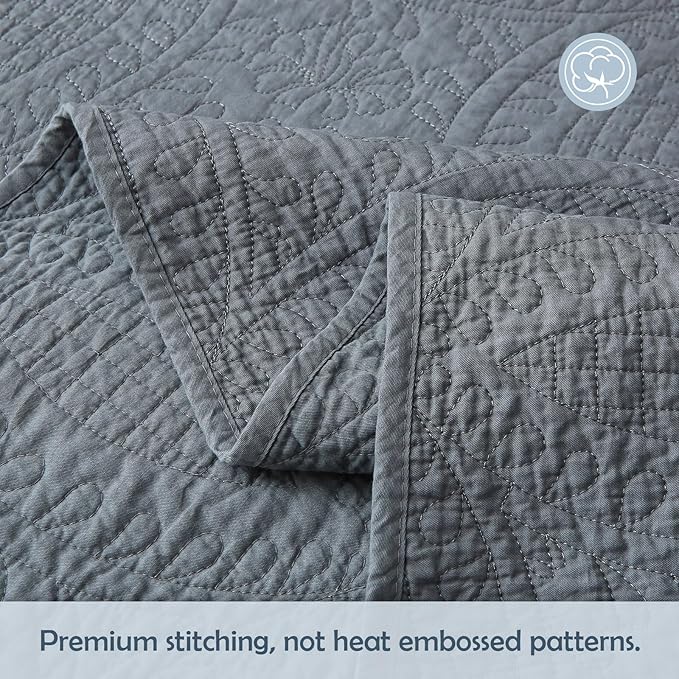 Gray 100% Cotton Queen Quilt Set, 3 Piece Modern Textured Bedspread with Coin Pattern, Lightweight Crinkly Coverlet Sham Set, Soft Minimalist All Season Bedding, Garment-Washed