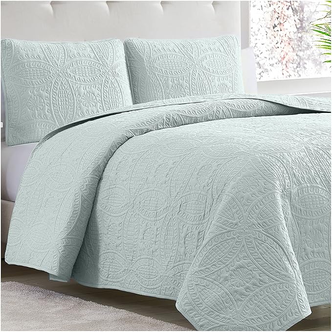 Mellanni Full/Queen Bedspread Coverlet Set - Bedding Cover with Shams - Ultrasonic Quilting Technology - 3 Piece Oversized Quilt Set - Bedspreads & Coverlets (Full/Queen, Spa Mint)