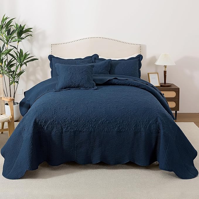 HoneiLife Oversized King Bedspreads 5-Piece - California King Quilts 128"x120",Rustic Bedding Sets King Size with 2 Pillowcases & 2 Throw Pillowcases,Reversible Coverlets Lightweight Bedlinen Sets