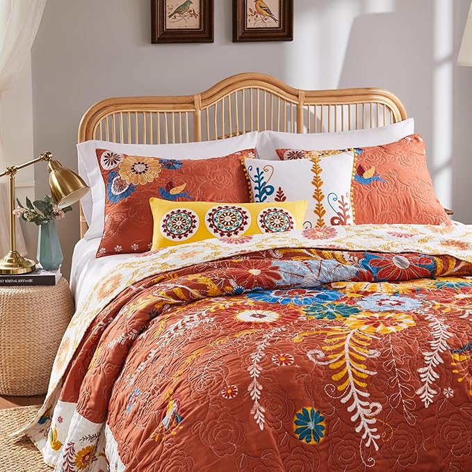 Greenland Home Barefoot Bungalow Topanga Quilt Set, 5-Piece Queen, Multi