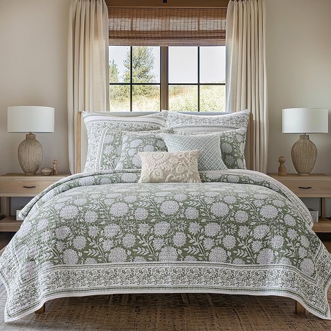 Levtex Home Adare Sage Reversible Twin/Twin XL Quilt Set (68x86in) with 1 Pillow Sham (26x20in) - Floral Bedding - Sage White - Cotton Twin Size Quilt Bedding Set - Lightweight, Soft, Pre-Washed