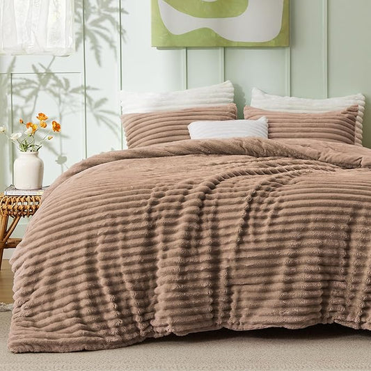 Bedsure King Size Comforter Set - GentleSoft™ 3 Pieces Fluffy Double-Side Fleece Comforter Set, Cozy Striped Room Decor Aesthetic, Luxury Taupe King Bedding with 2 Pillowcases, 104x90 Inches