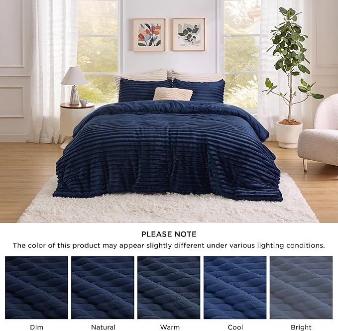 Bedsure Queen Comforter Set - GentleSoft™ 3 Pieces Fluffy Double-Side Fleece Comforter Set, Cozy Striped Room Decor Aesthetic, Luxury Navy Bedding Queen Size with 2 Pillowcases, 90x90 Inches
