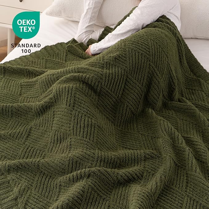 Battilo Olive Green Diamond Knit Throw Blanket for Couch and Bed, Soft Textured Chenille Blanket, Cozy Lightweight Decorative Blanket for Sofa, 50"x60"