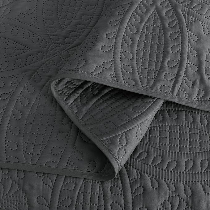 Chezmoi Collection Austin 3-Piece Oversized Bedspread Coverlet Set (Queen, Charcoal)