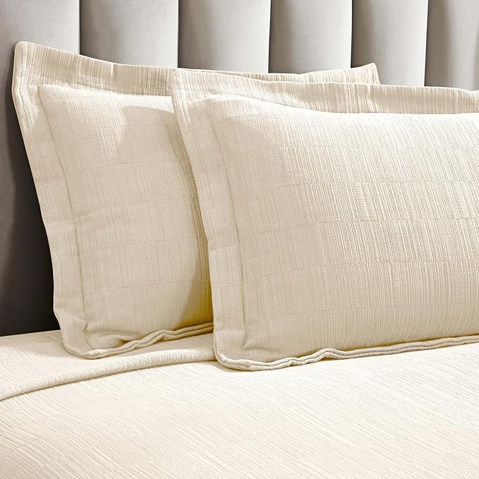 Superior 3 Piece Cotton Bedspread and Sham Set, Home Bed Decor, Decorative Bed Spread, 2 Pillow Shams, Medium Weight, Matelasse Coverlet, Bedding Essentials, Zenith Collection, California King, Ivory