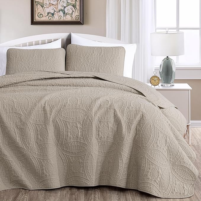 Chezmoi Collection Austin 3-Piece Oversized Bedspread Coverlet Set (Queen, Khaki)