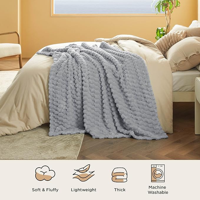 Bedsure Twin Blanket for Bed - 350GSM Fluffy Plush Bubble Blanket for College Dorm for Home Room Decor, GentleSoft Cute Fleece Soft Cozy Gifts for Women Girls, Light Grey, 60x80 Inches