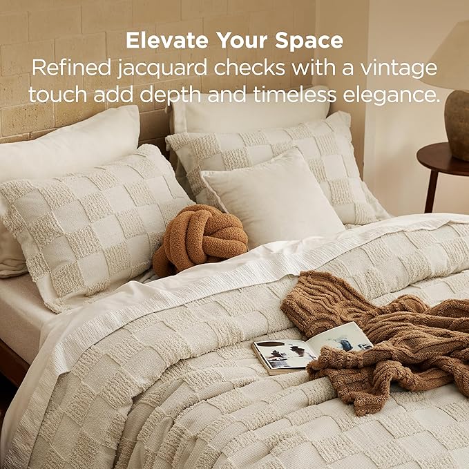 Bedsure Twin/Twin XL Size Comforter Set Beige, Boho Tufted Bed Set, Checkered Farmhouse Shabby Chic Bedding, 2 Pieces, 1 Plaid Geometric Comforter and 1 Pillow Sham