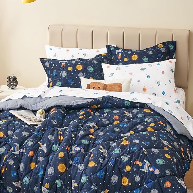 Twin Size Space Kids Bedding Set for Boys, 5 Pieces Super Soft Lightweight Microfiber Comforter Set with Sheets, Bed in a Bag, Children Bed Set