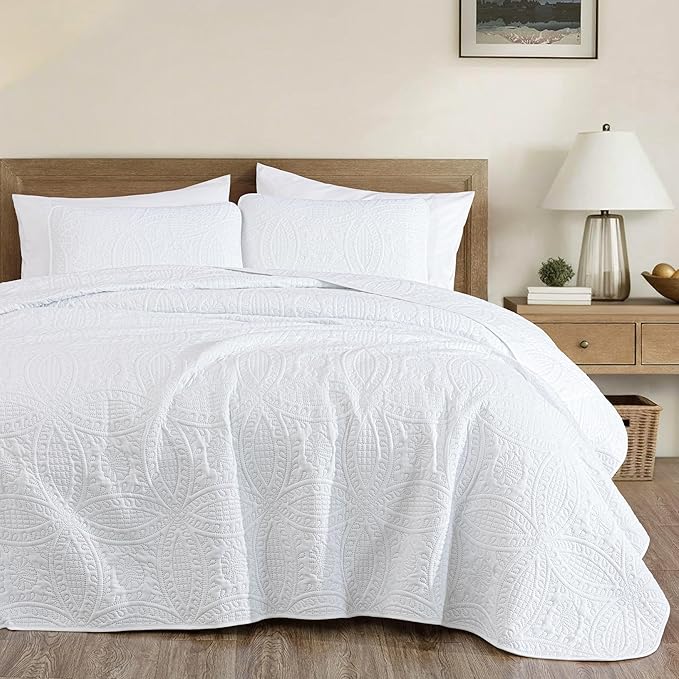 Chezmoi Collection 3 Piece 118 by 106" Austin Oversized Bedspread Coverlet Set, King, White