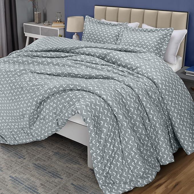 Utopia Bedding - Comforter Set with 2 Pillow Shams - 3 Pieces Bedding Comforter Sets - Down Alternative Comforter - Soft and Comfortable - Machine Washable, Arrow White, Queen