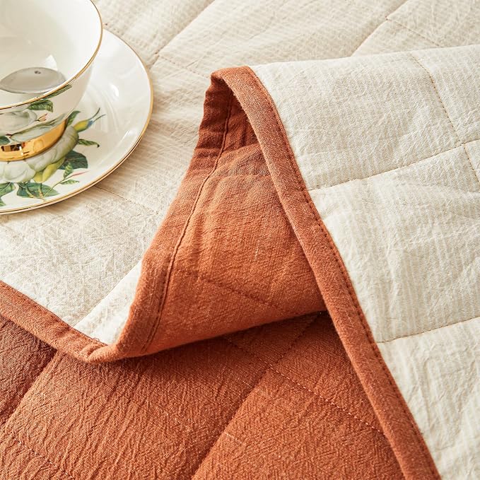 Burnt Orange Twin Quilt， Cotton Linen Twin Quilt Bedding Set，2-Pieces Quilted with Cream Stripe Coverlet Lightweight Bedding Comforters with 1 Pillow Sham
