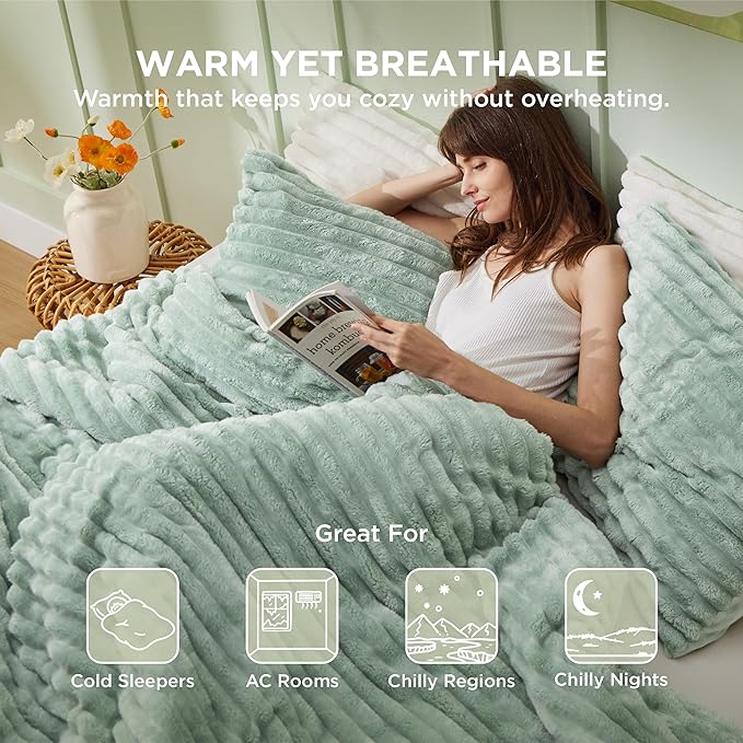 Bedsure Queen Comforter Set - GentleSoft™ 3 Pieces Fluffy Double-Side Fleece Comforter Set, Cozy Striped Room Decor Aesthetic, Luxury Sage Green Bedding Queen Size with 2 Pillowcases, 90x90 Inches