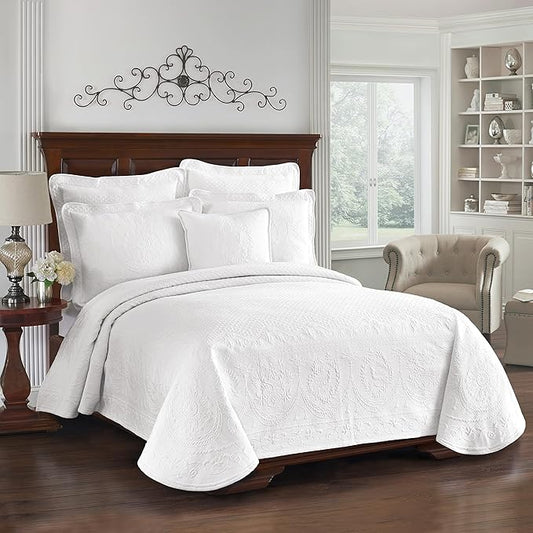 King Charles Bedding Coverlet Bedspread, Luxurious, Embossed, Matelasse, 100% Cotton, King, White