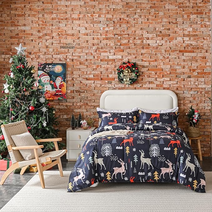 Yibeizi Christmas Comforter Set Twin, Kids Cute Tree Reindeer Printed Bedding Set with Pillow Sham, Lightweight Soft Breathable Machine Washable Quilted Bed Comforter Set 2 Piece